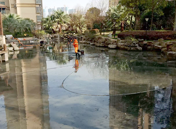 西平景观池淤泥清理